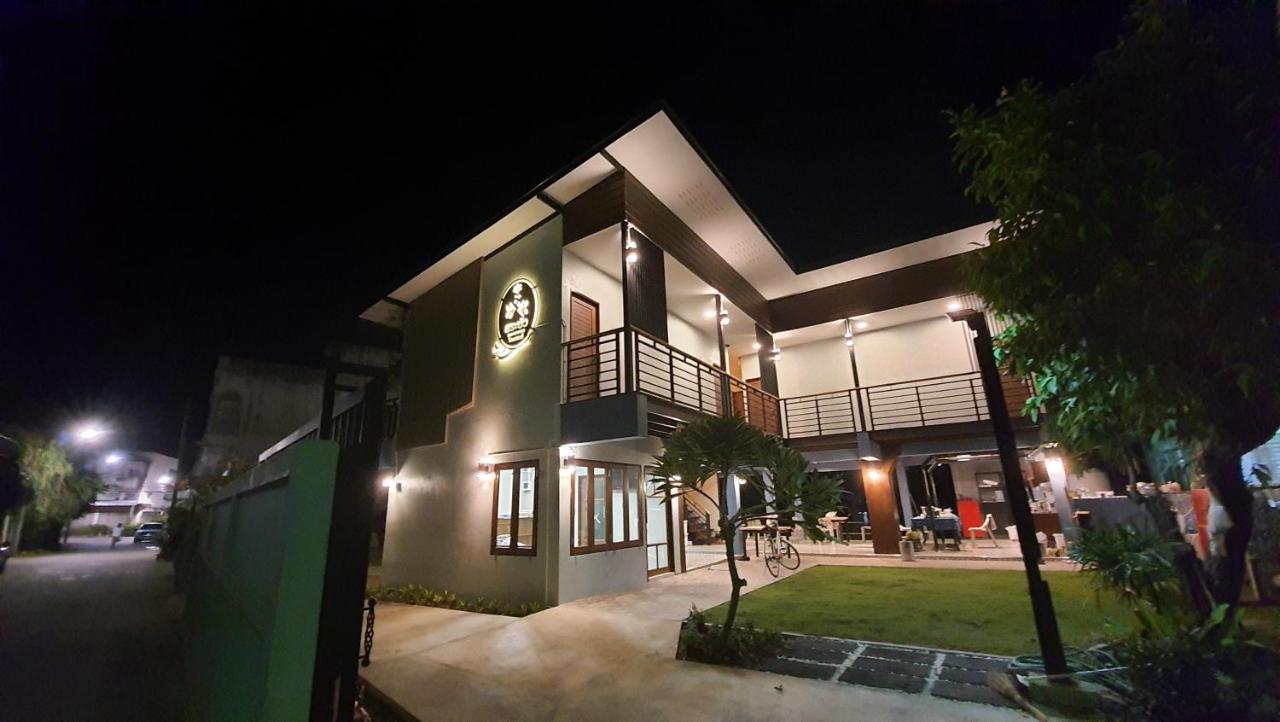 Sabua The Terrace Homestay Uthai Thani Extérieur photo