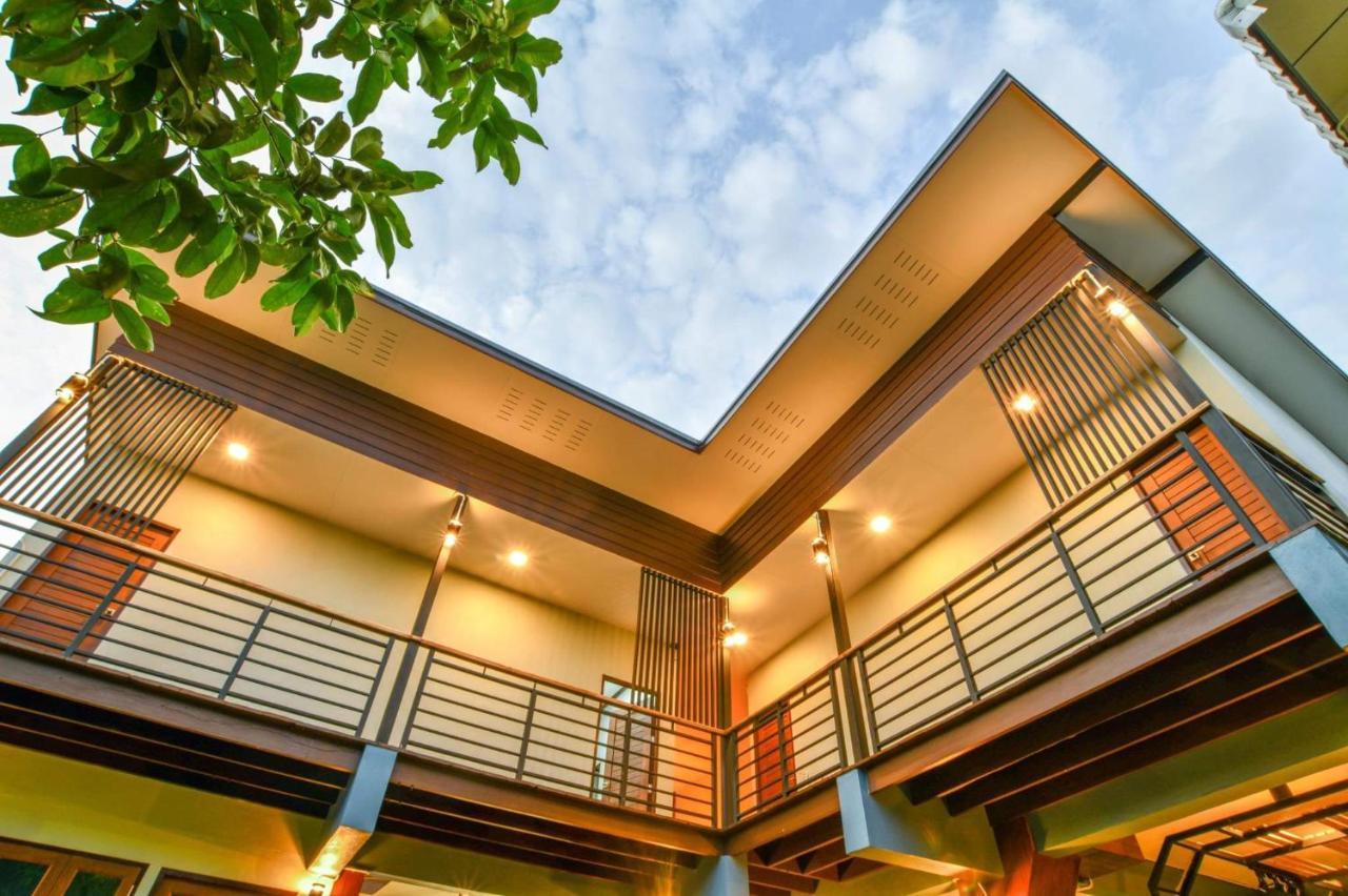 Sabua The Terrace Homestay Uthai Thani Extérieur photo